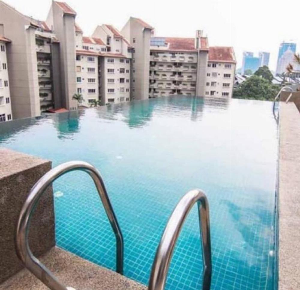 Peninsula Semantan Suites